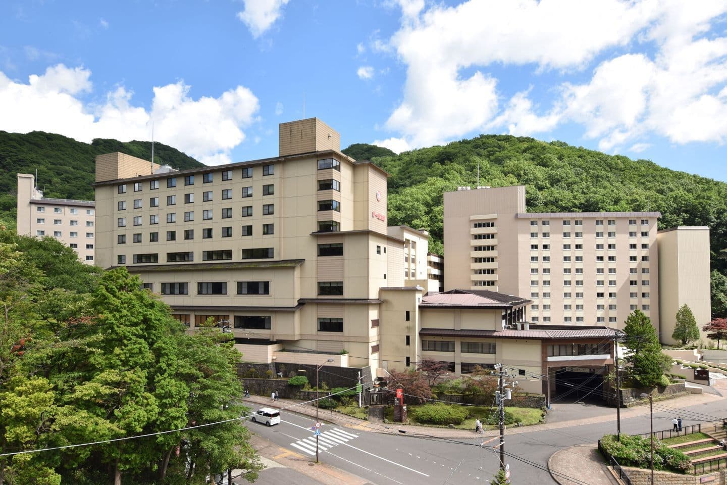 第一滝本館全景写真