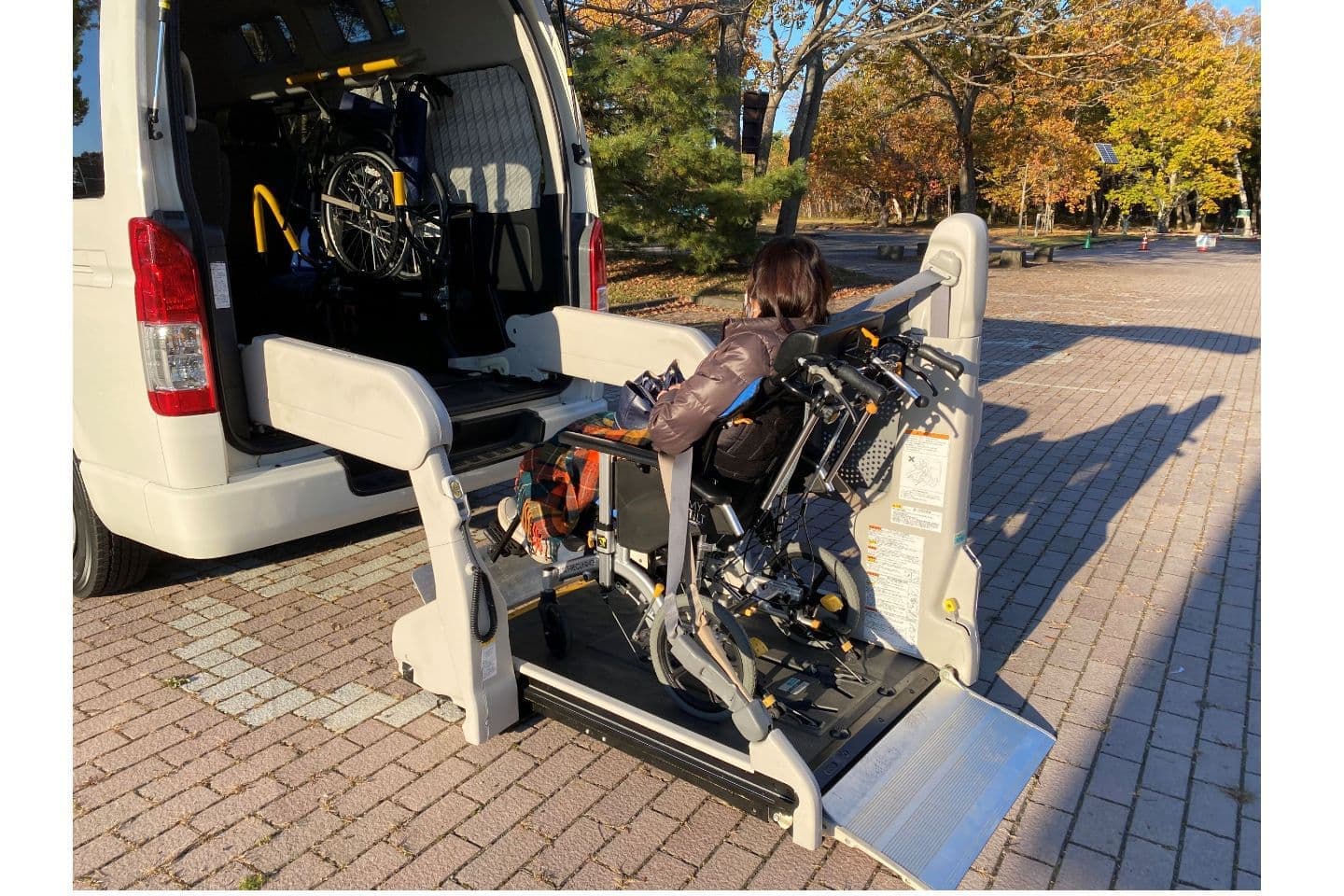 福祉介護タクシーサツエイの写真